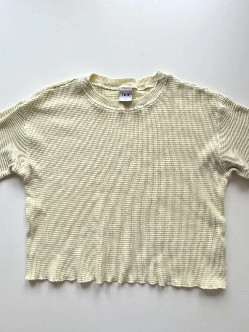 Lot of 2 Aritzia TNA Items - Mays & Tour Cotton Long Sleeve T-Shirts, Size XS - Picture 3 of 13